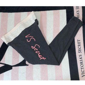 Victoria’s Secret Gray Pink Everywhere Leggings